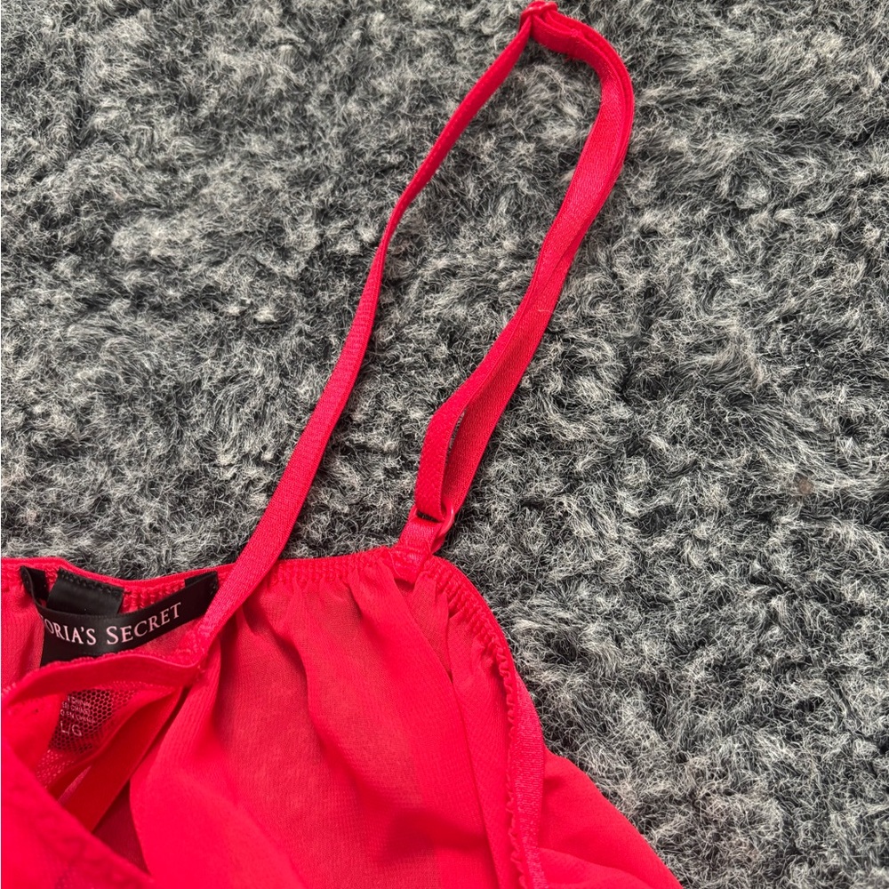 Victorias Secret red lace/ sheer babydoll - Picture 4 of 7